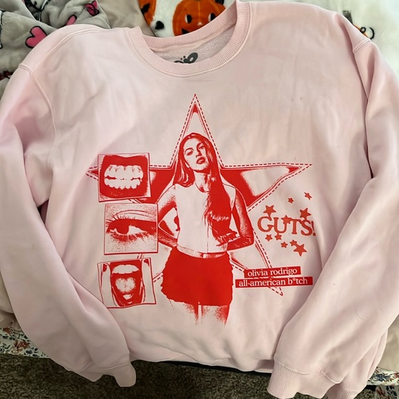 Olivia Rodrigo official tour merch - Picture 1 of 1